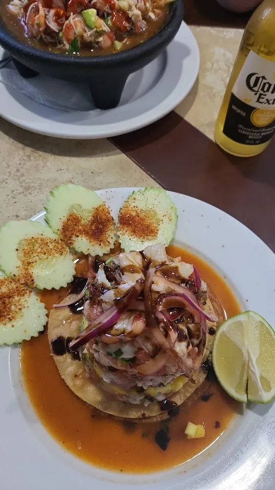 Tostada Sinaloense